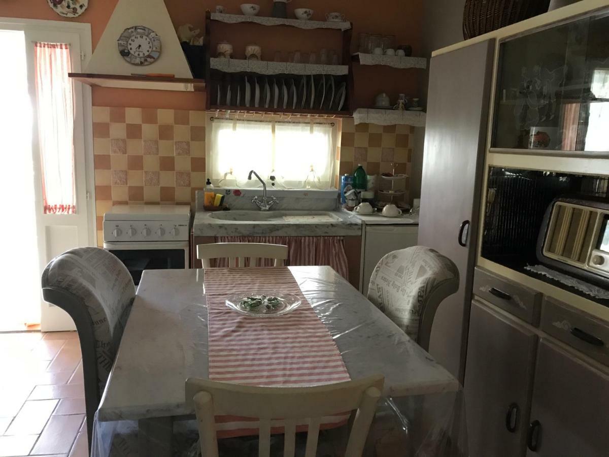 Ancora Bilocale Villa Marina di Massa Kültér fotó